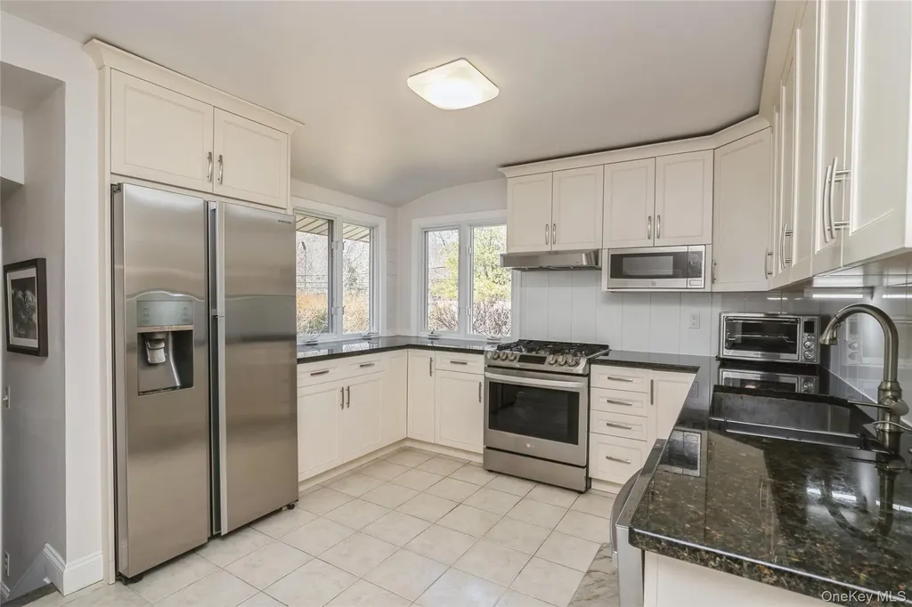 68 Lauren Avenue Dix Hills NY 11746
