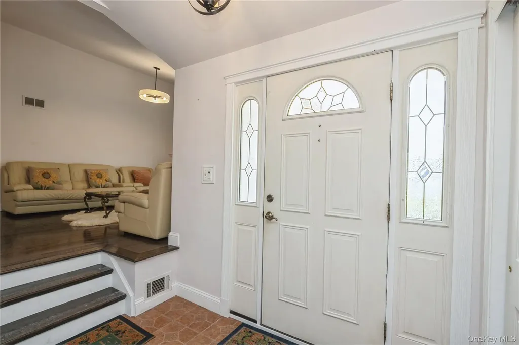 68 Lauren Avenue Dix Hills NY 11746
