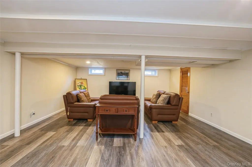 68 Lauren Avenue Dix Hills NY 11746