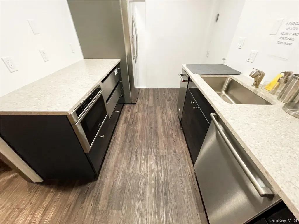 10 City Place White Plains NY 10601