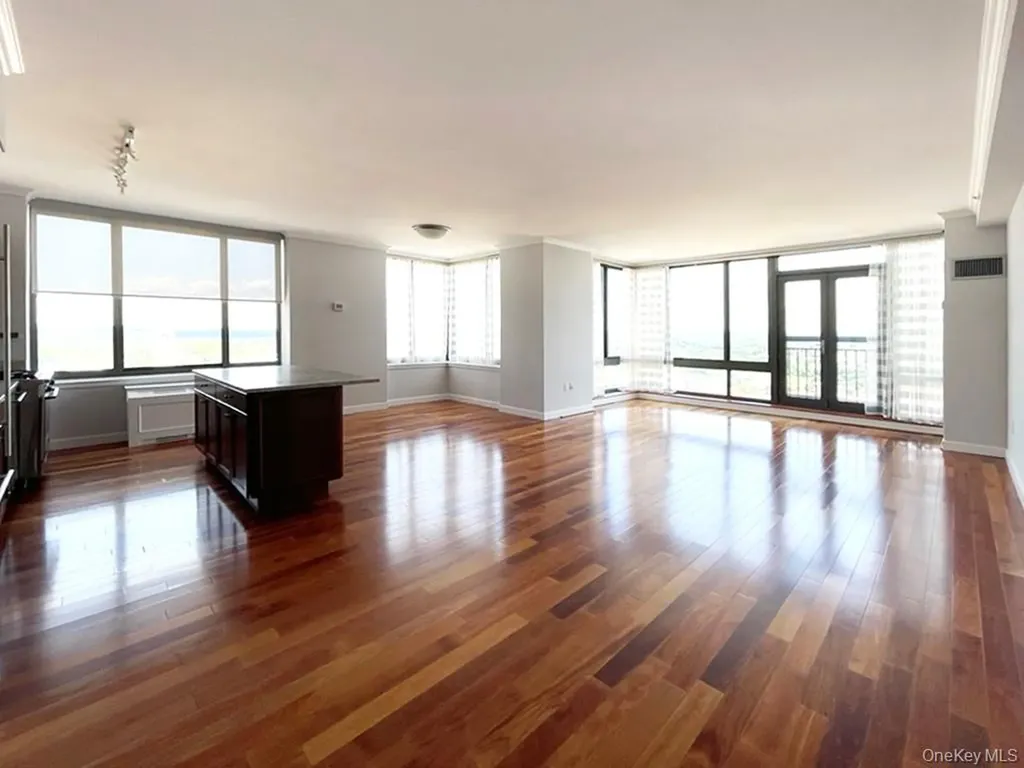 10 City Place White Plains NY 10601