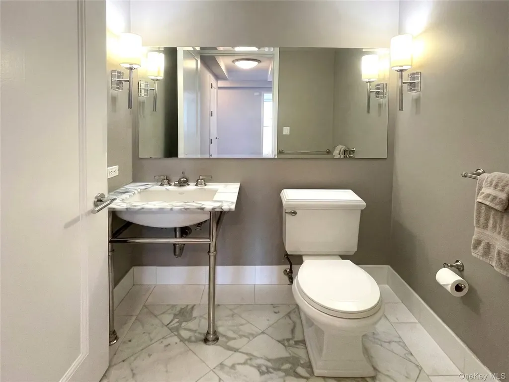 10 City Place White Plains NY 10601
