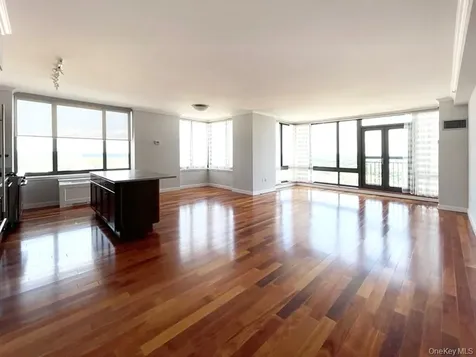 10 City Place White Plains NY 10601