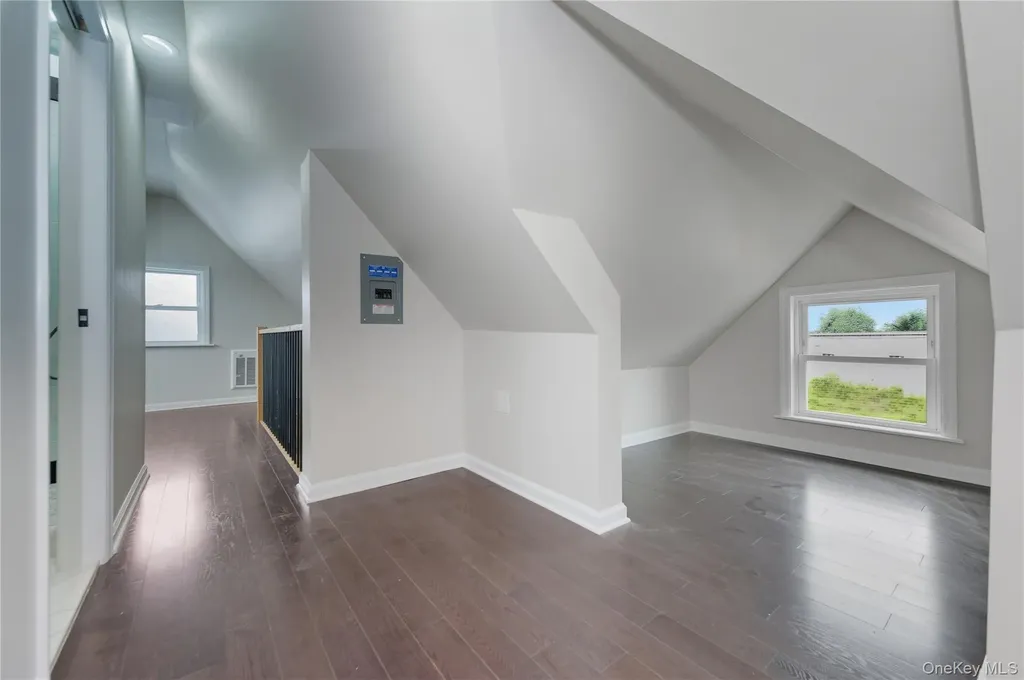 120 Maple Avenue Cedarhurst NY 11516