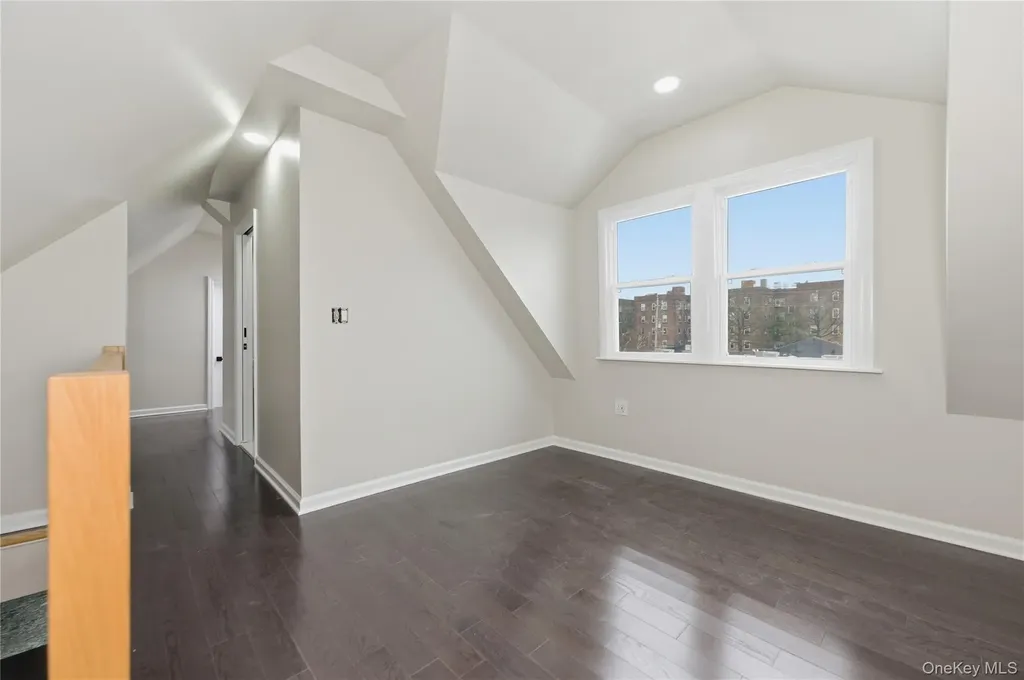 120 Maple Avenue Cedarhurst NY 11516