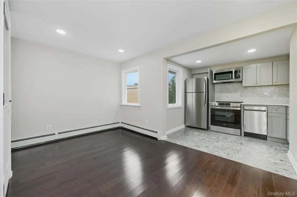 120 Maple Avenue Cedarhurst NY 11516