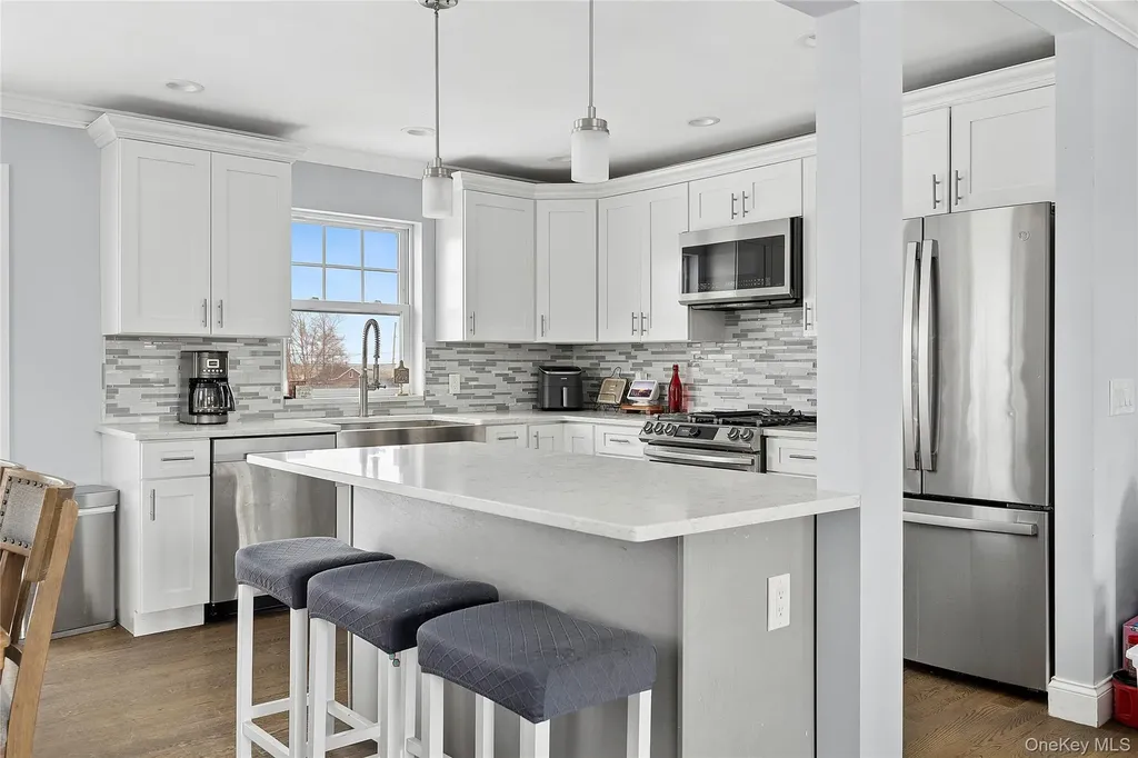 281 Clinton Avenue East Patchogue NY 11772