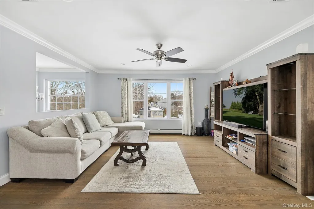 281 Clinton Avenue East Patchogue NY 11772