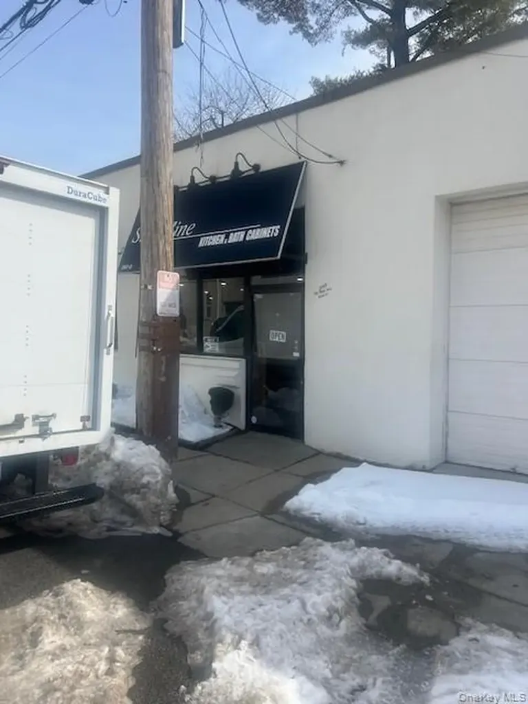 360 Mount Pleasant Avenue Mamaroneck NY 10543