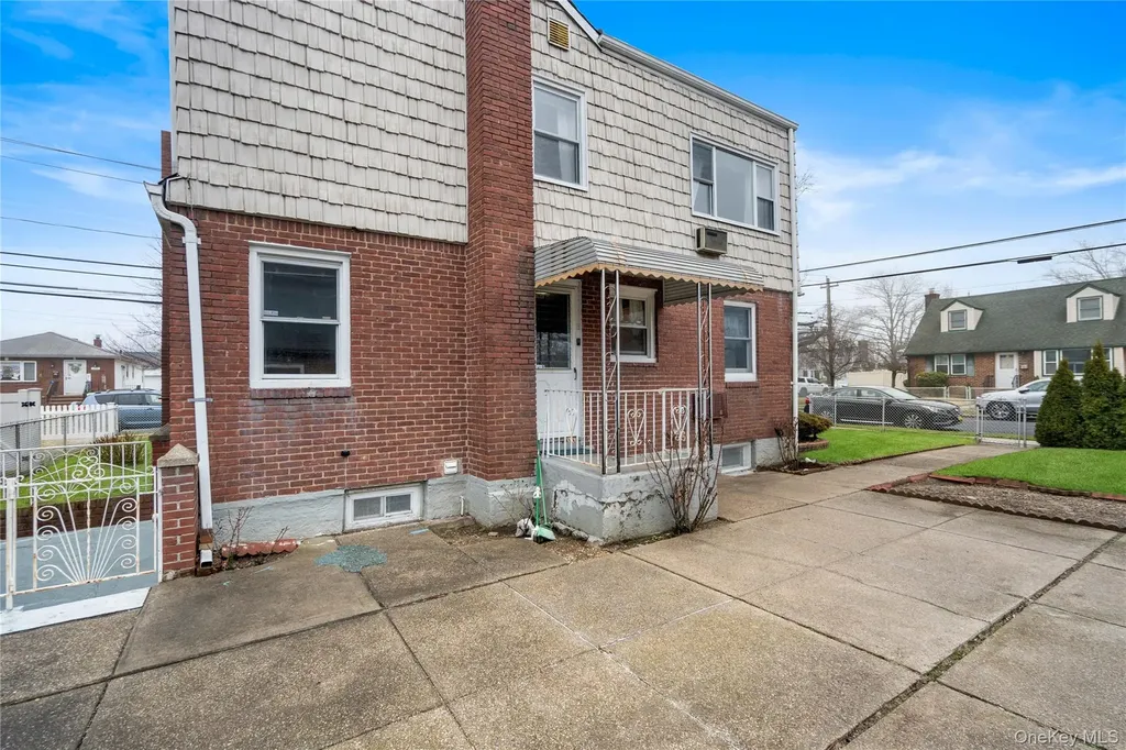 181 Monroe Street Franklin Square NY 11010