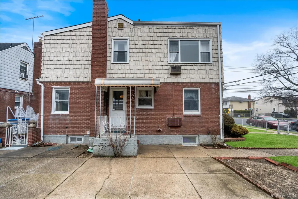 181 Monroe Street Franklin Square NY 11010