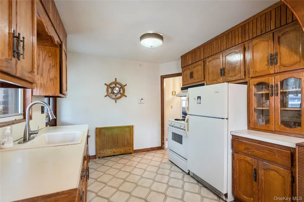 181 Monroe Street Franklin Square NY 11010