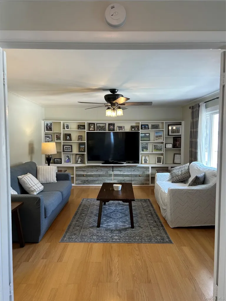 5 Sheldon Drive Cornwall NY 12518
