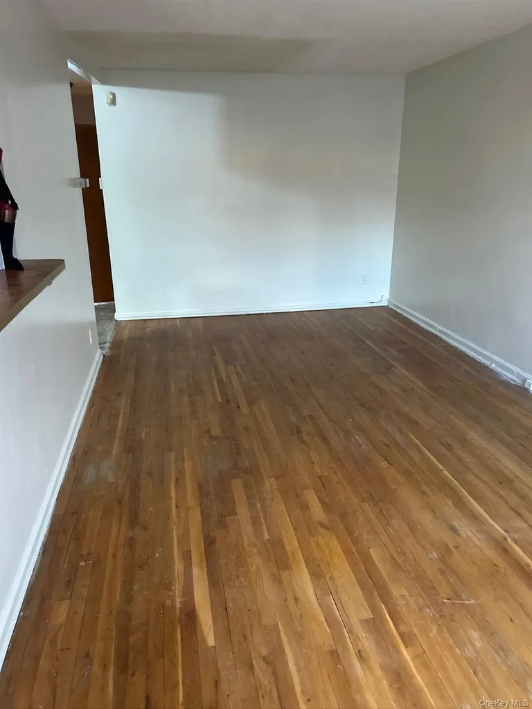 9801 Seaview Avenue Brooklyn NY 11236