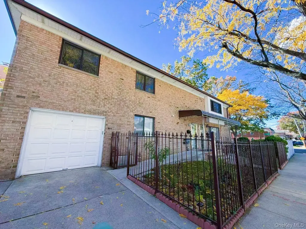 157-14 20th Road Whitestone NY 11357