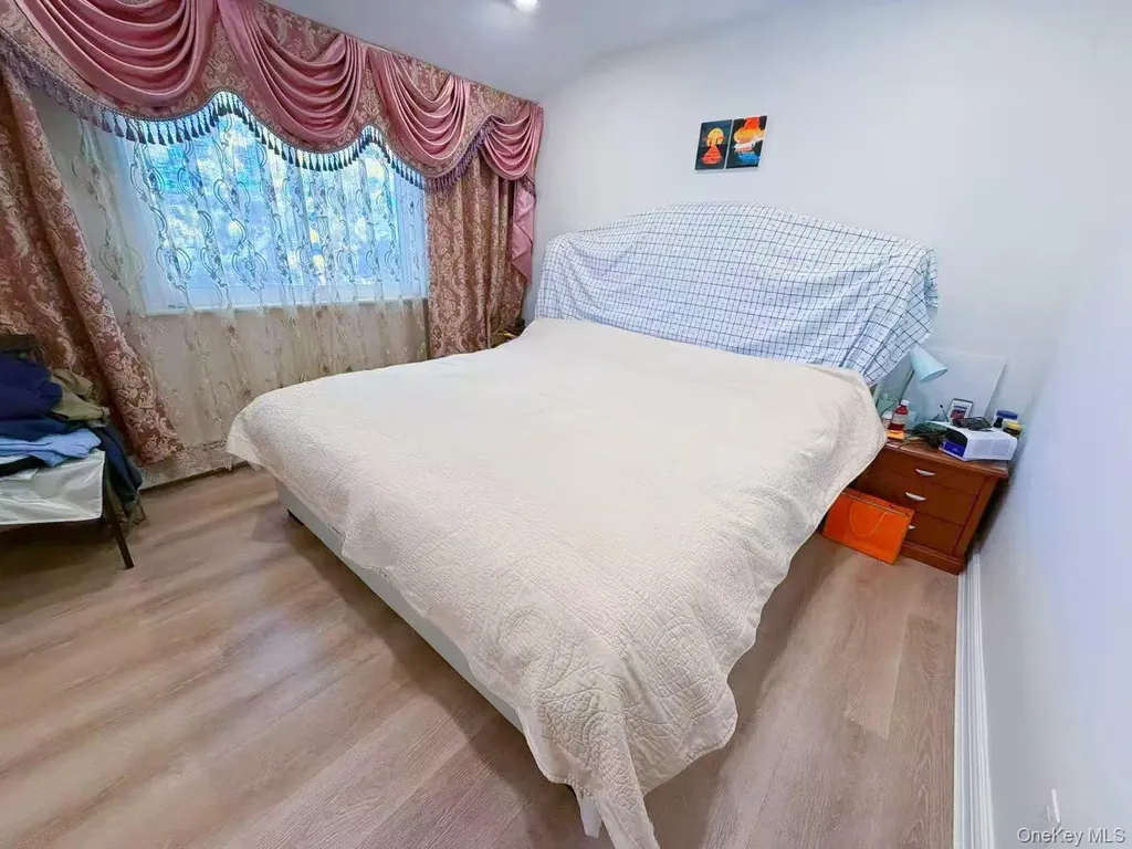 157-14 20th Road Whitestone NY 11357