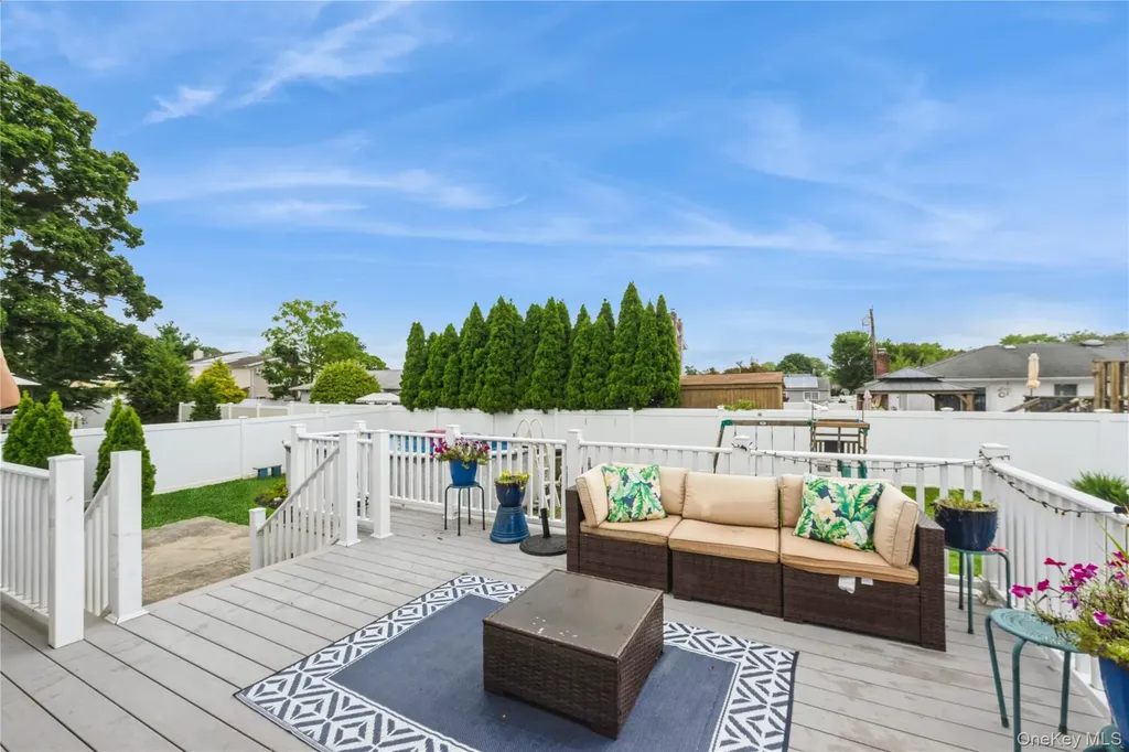 49 Eddie Avenue North Babylon NY 11703