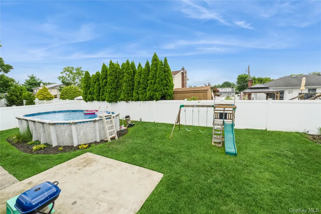 49 Eddie Avenue North Babylon NY 11703