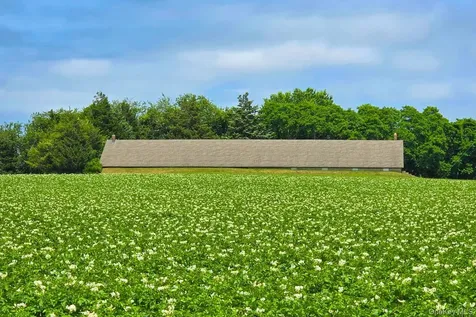 641 Deerfield Road Water Mill NY 11976