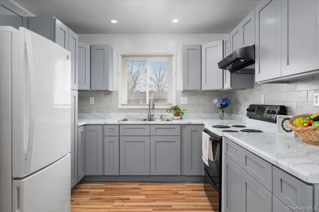 136 Bushey Avenue Yonkers NY 10710