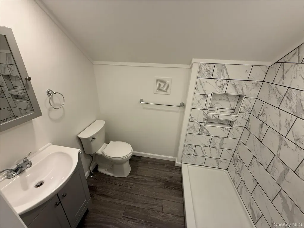 4 Cusa Drive Highland NY 12528