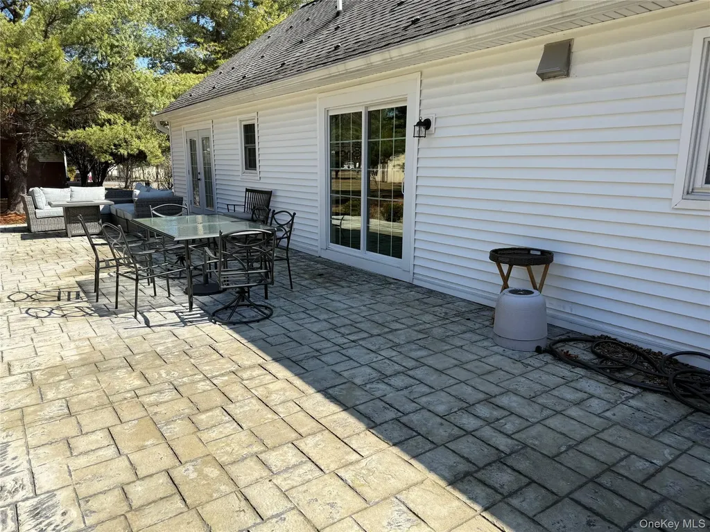 4 Cusa Drive Highland NY 12528