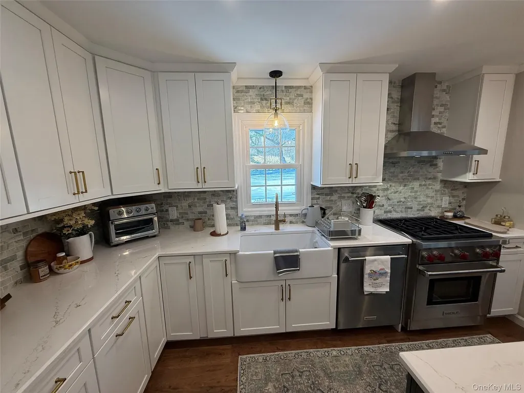 4 Cusa Drive Highland NY 12528