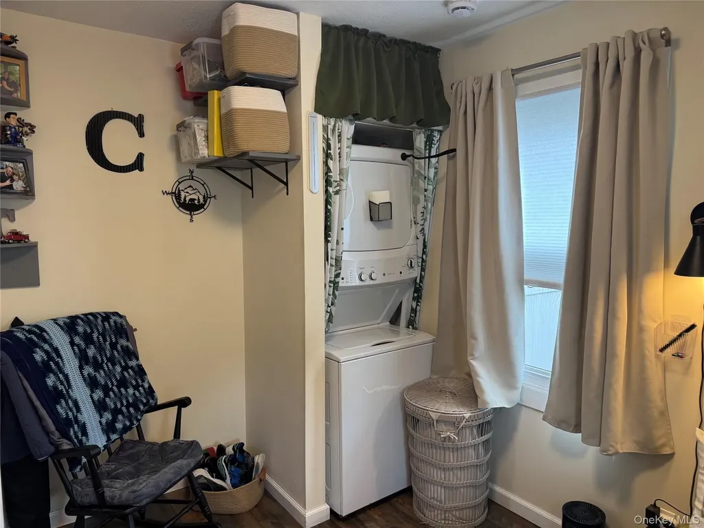 41 W 6th Street Patchogue NY 11772