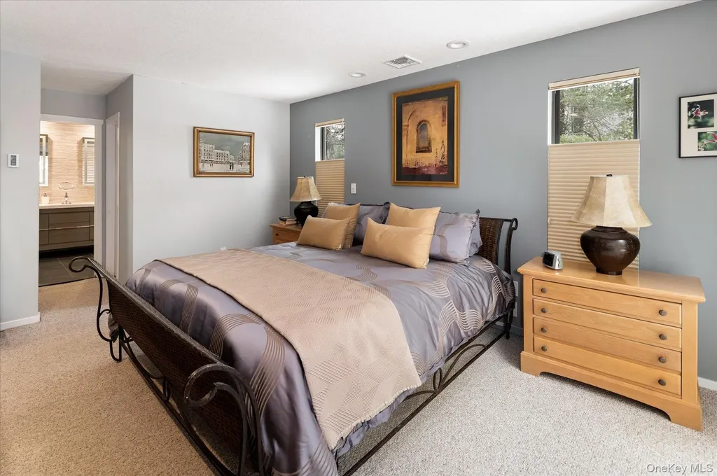 392 Heritage Hills Somers NY 10589