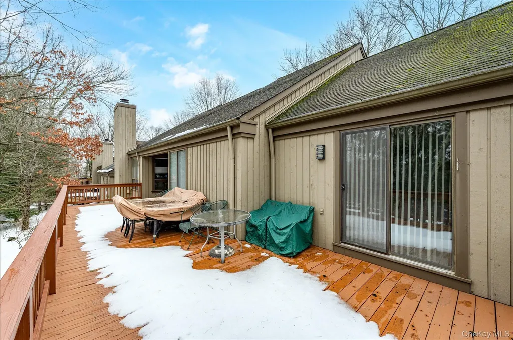 392 Heritage Hills Somers NY 10589