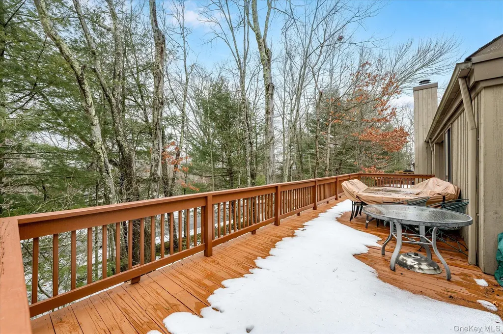 392 Heritage Hills Somers NY 10589