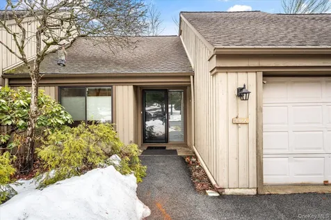 392 Heritage Hills Somers NY 10589