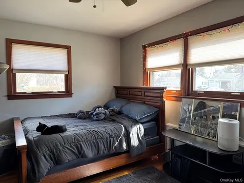 22 Carmen Drive Poughkeepsie NY 12603