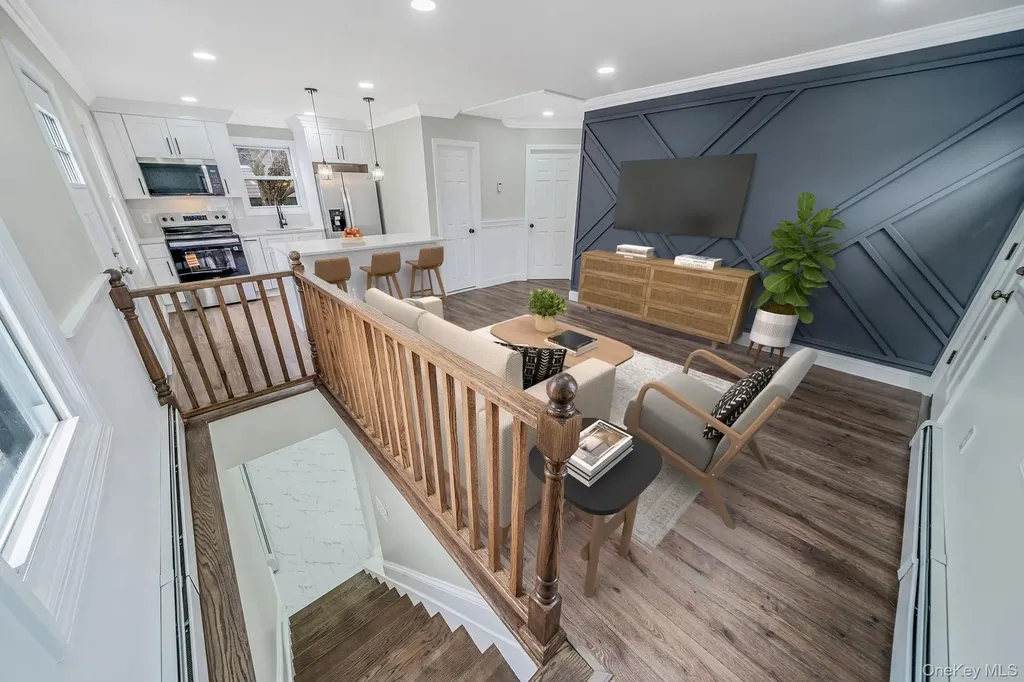 24 Forest Avenue West Babylon NY 11704