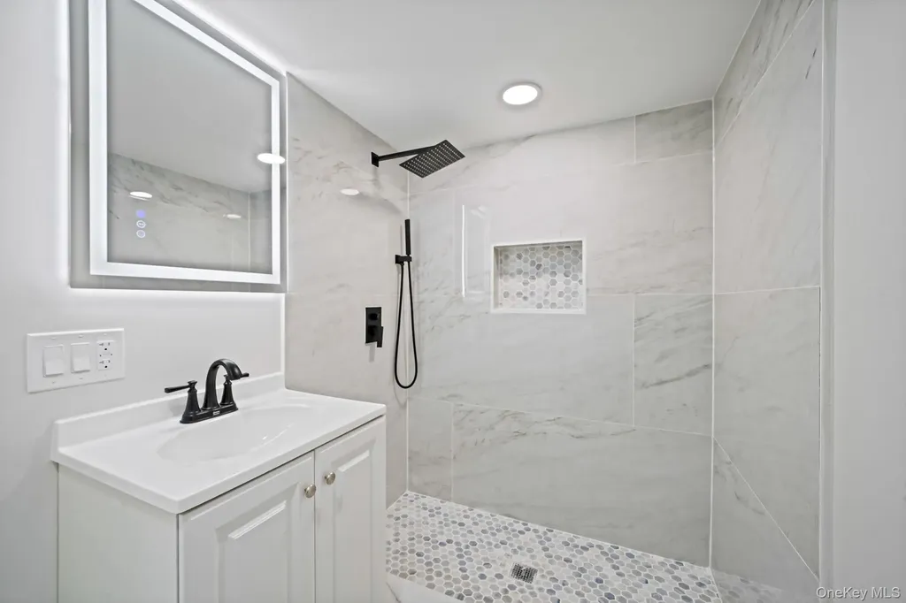 24 Forest Avenue West Babylon NY 11704