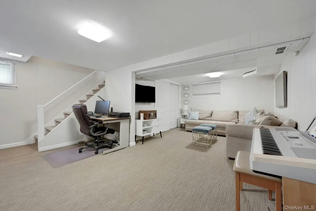 142 Bell Road Scarsdale NY 10583