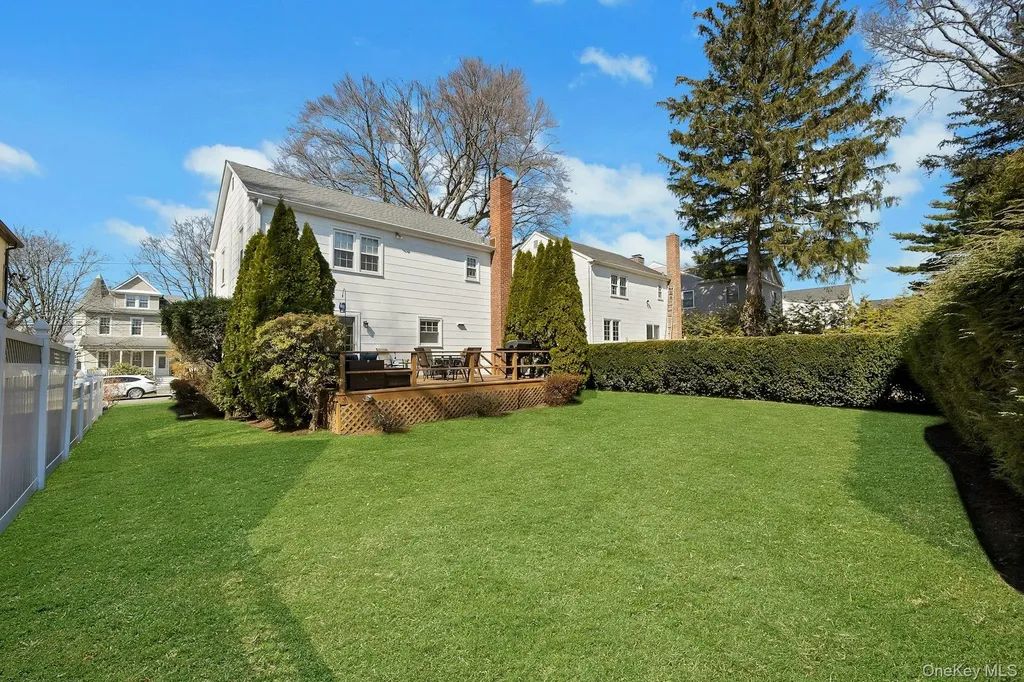 142 Bell Road Scarsdale NY 10583