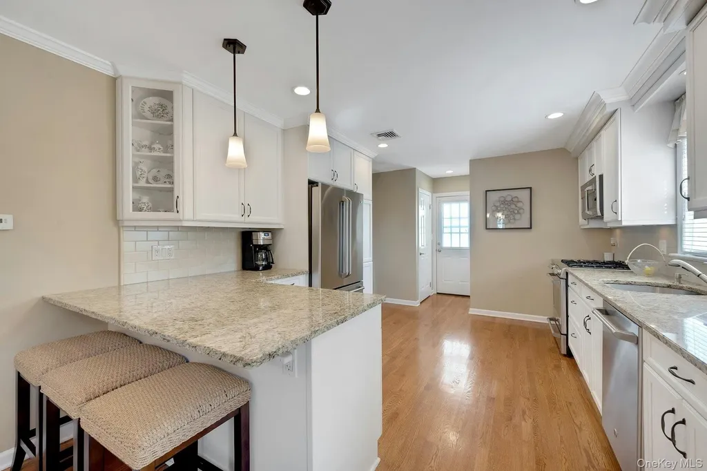 142 Bell Road Scarsdale NY 10583