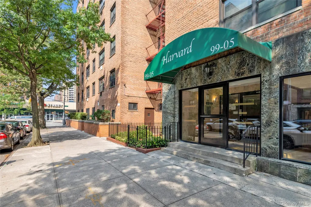 99-05 59 Ave Corona NY 11368