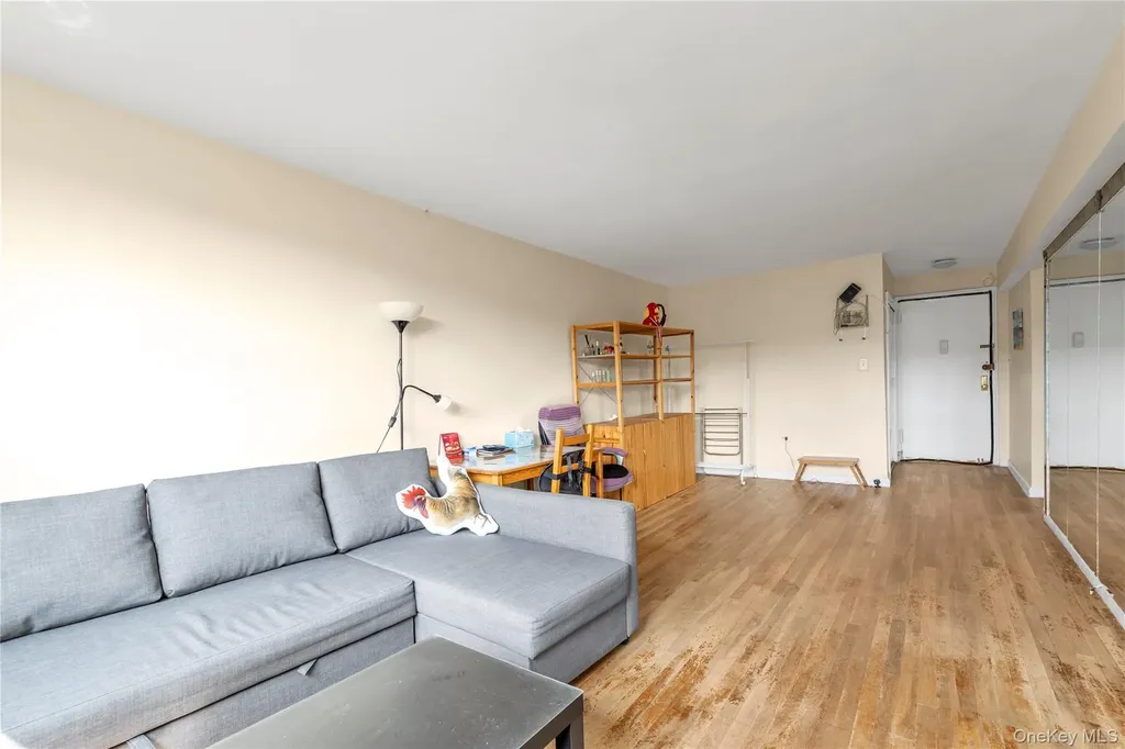 99-05 59 Ave Corona NY 11368