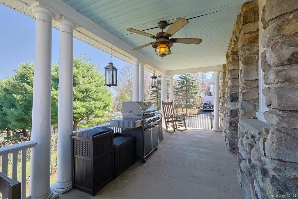 12 Sunset Heights Monroe NY 10950