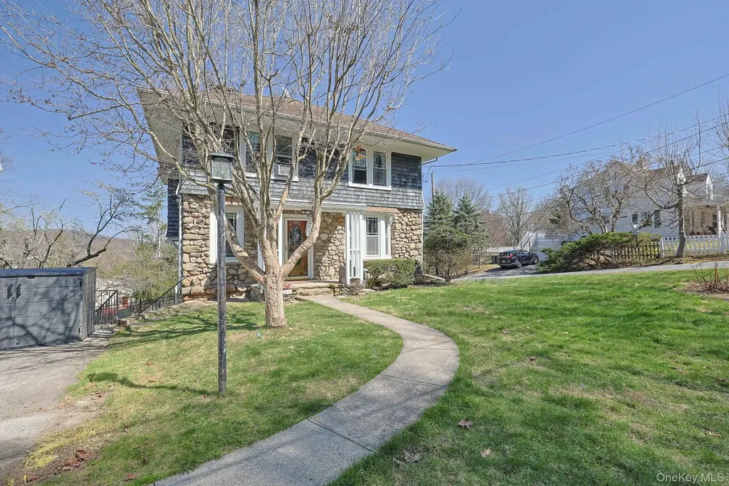 12 Sunset Heights Monroe NY 10950