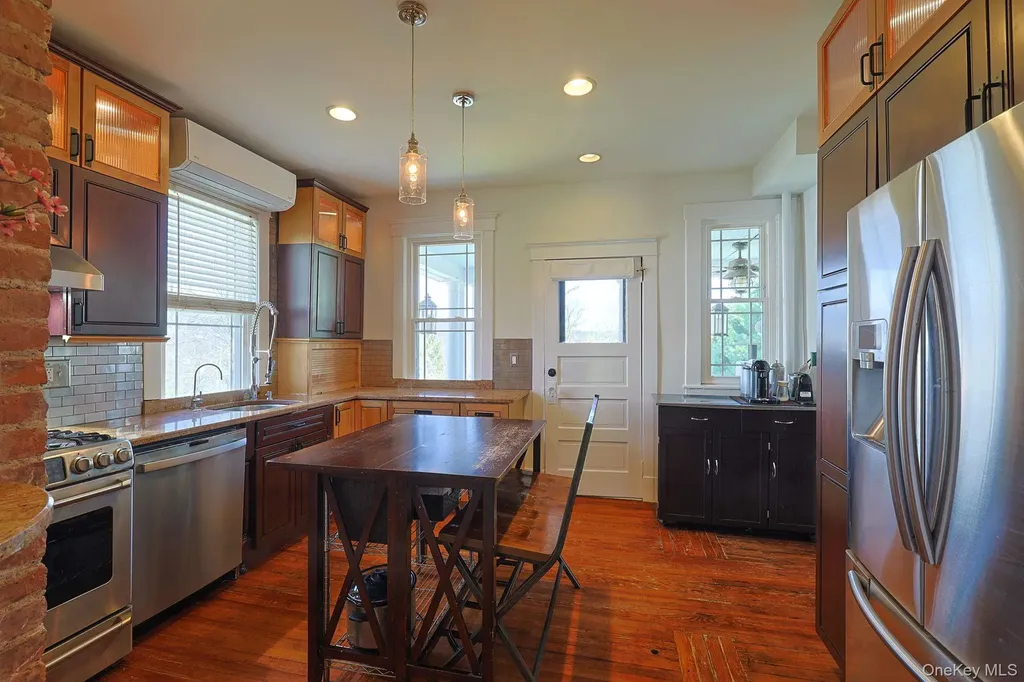 12 Sunset Heights Monroe NY 10950