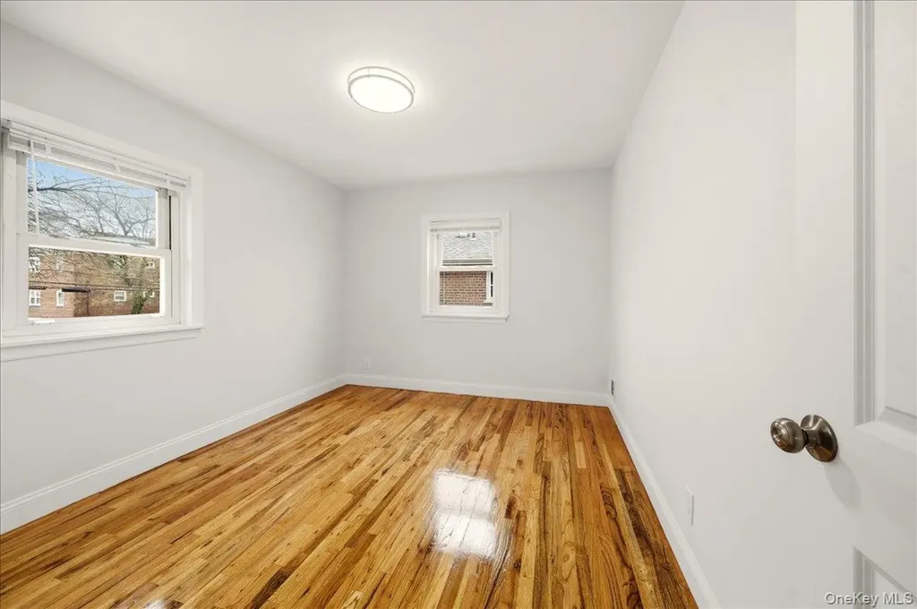 3227 Griswold Avenue Bronx NY 10465