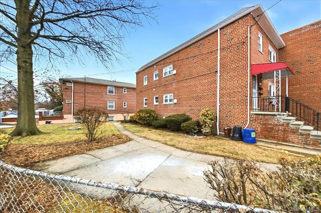 3227 Griswold Avenue Bronx NY 10465