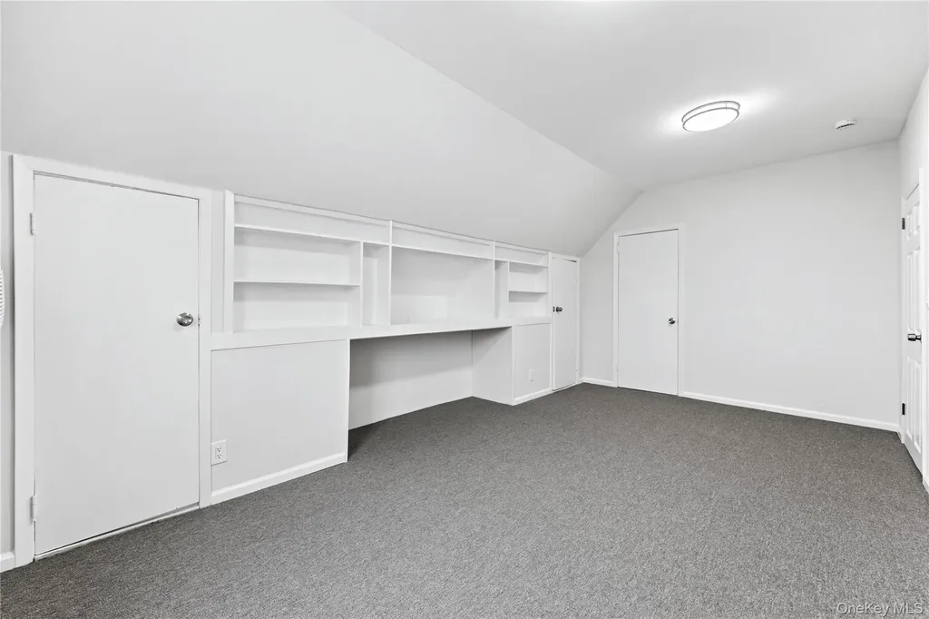 3 Harbor Lane New Rochelle NY 10805