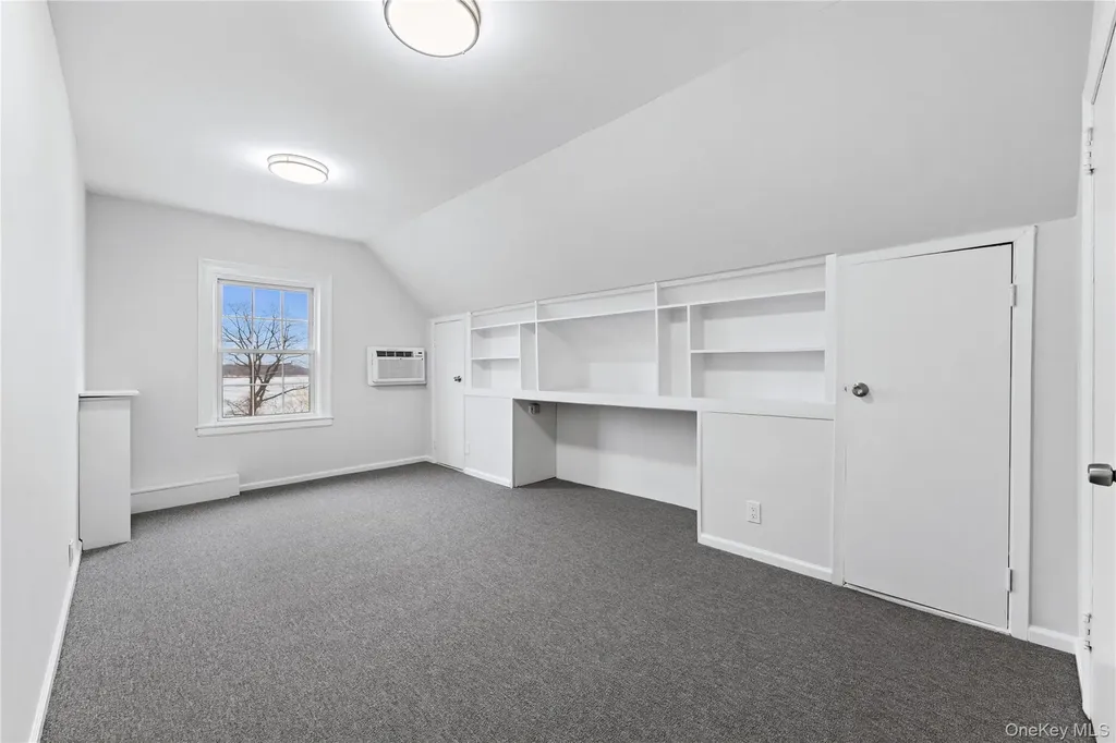 3 Harbor Lane New Rochelle NY 10805