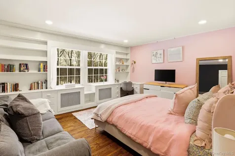 734 King Street Chappaqua NY 10514
