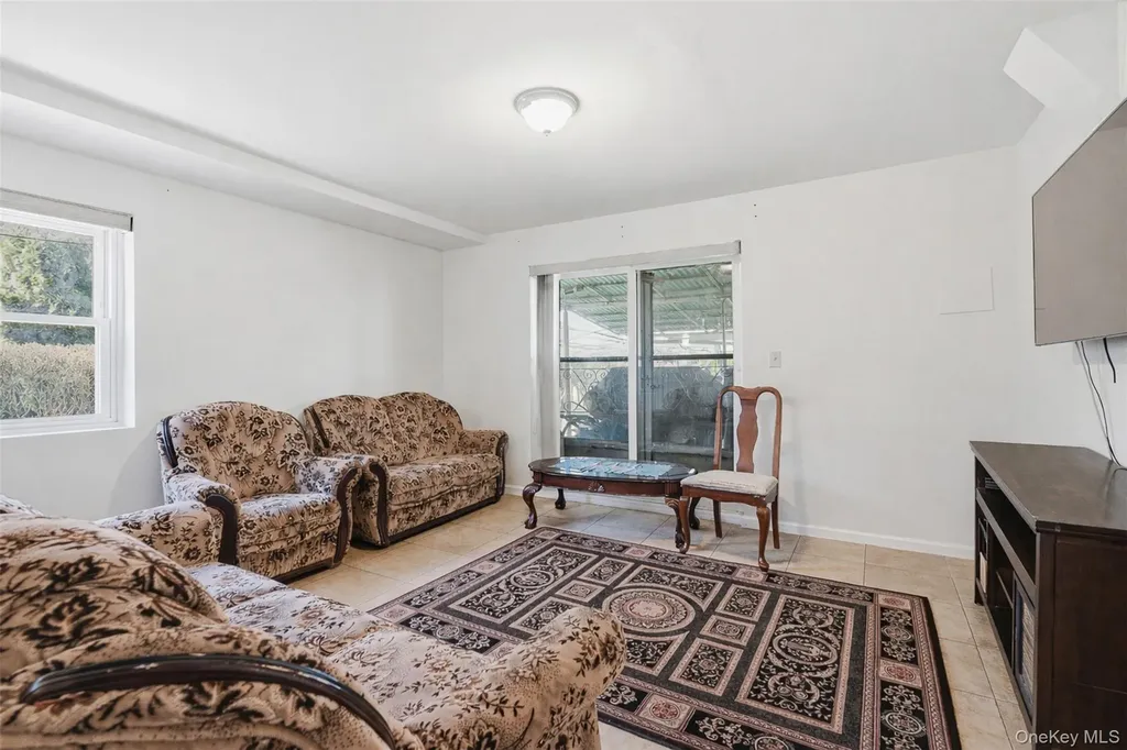 103 Midland Terrace Yonkers NY 10704