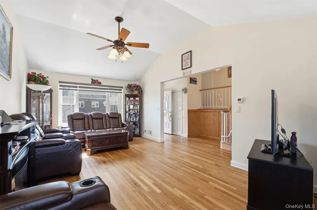 103 Midland Terrace Yonkers NY 10704